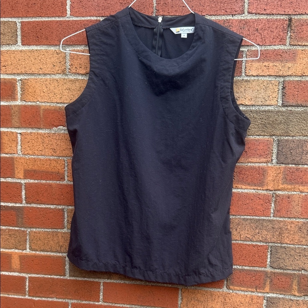 Solumbra Women’s Black Sleeveless UPF Sun Protection Top – Size M